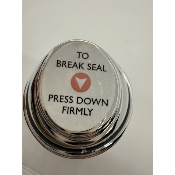 Jerome Alexander Magic Minerals Air Brush Foundation Light Medium Silky Finish - Picture 5 of 6